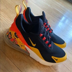 Nike Air 270 - Like New